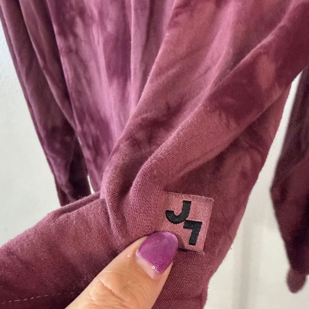 Joylab- Women's Burgundy Tie-Dye Long Sleeve Top- Large - Picture 2 of 5